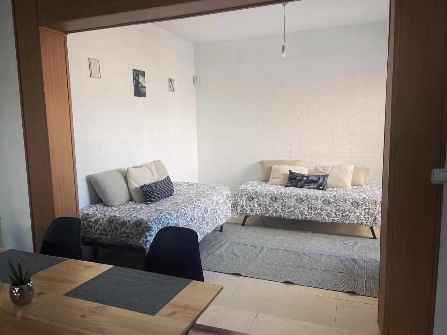 Homestay Glass Student-habitacion Doble Privada En Casa Compartida-uebica2 *