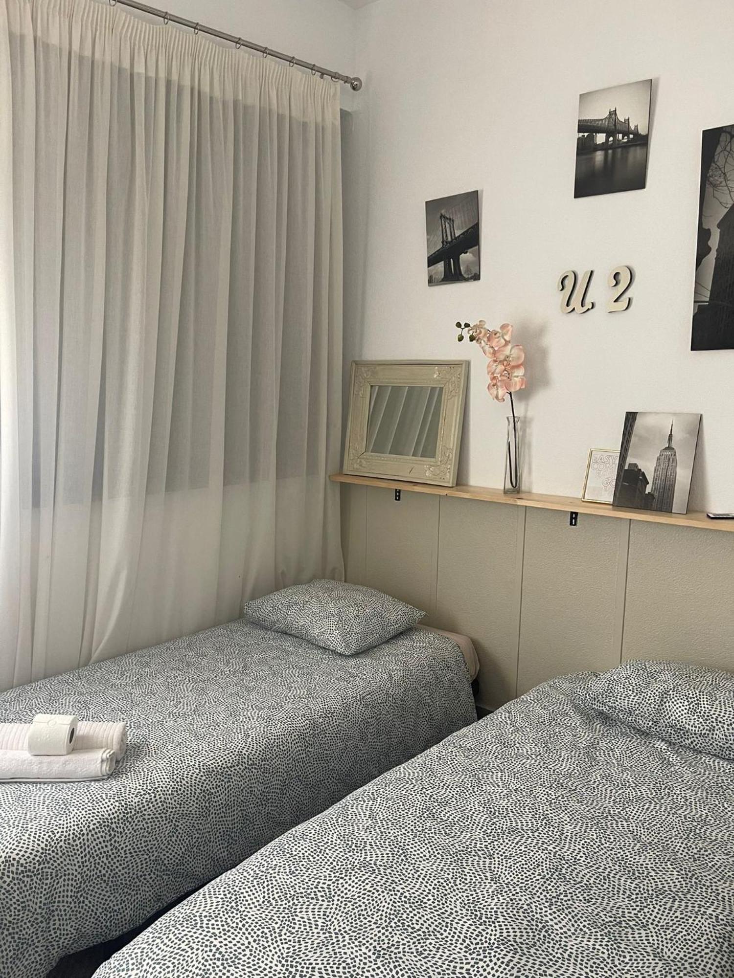 Glass Student-habitacion Doble Privada En Casa Compartida-uebica2 Homestay *