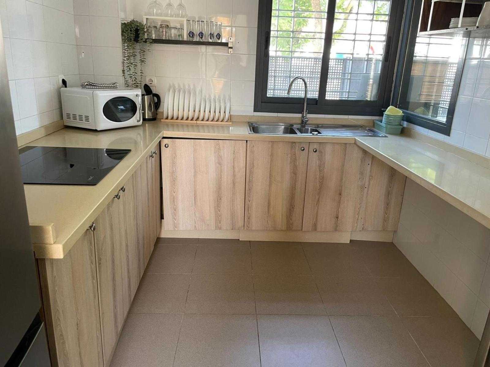 Homestay Glass Student-habitacion Doble Privada En Casa Compartida-uebica2 Mairena del Aljarafe