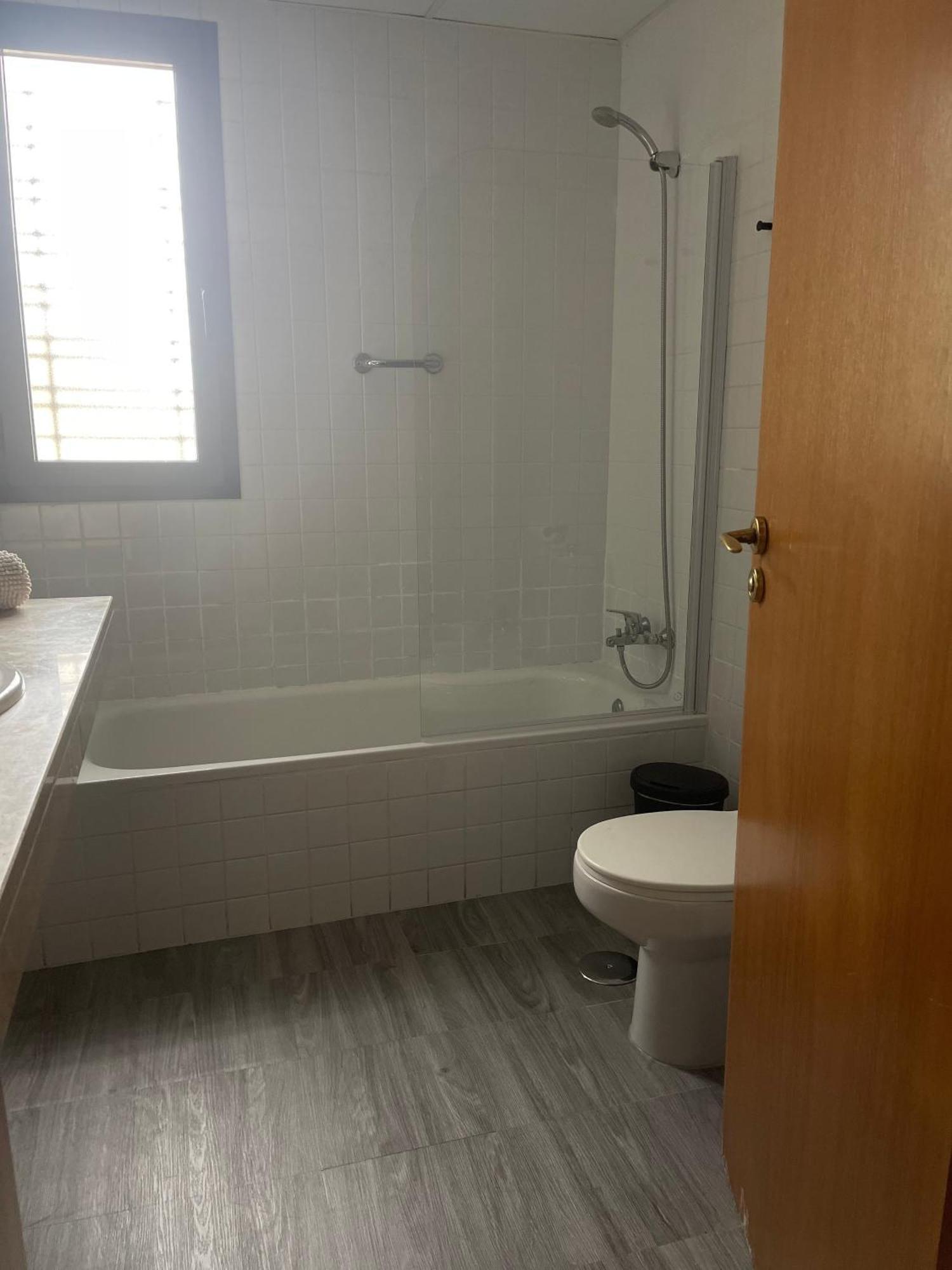 Homestay Glass Student-habitacion Doble Privada En Casa Compartida-uebica2