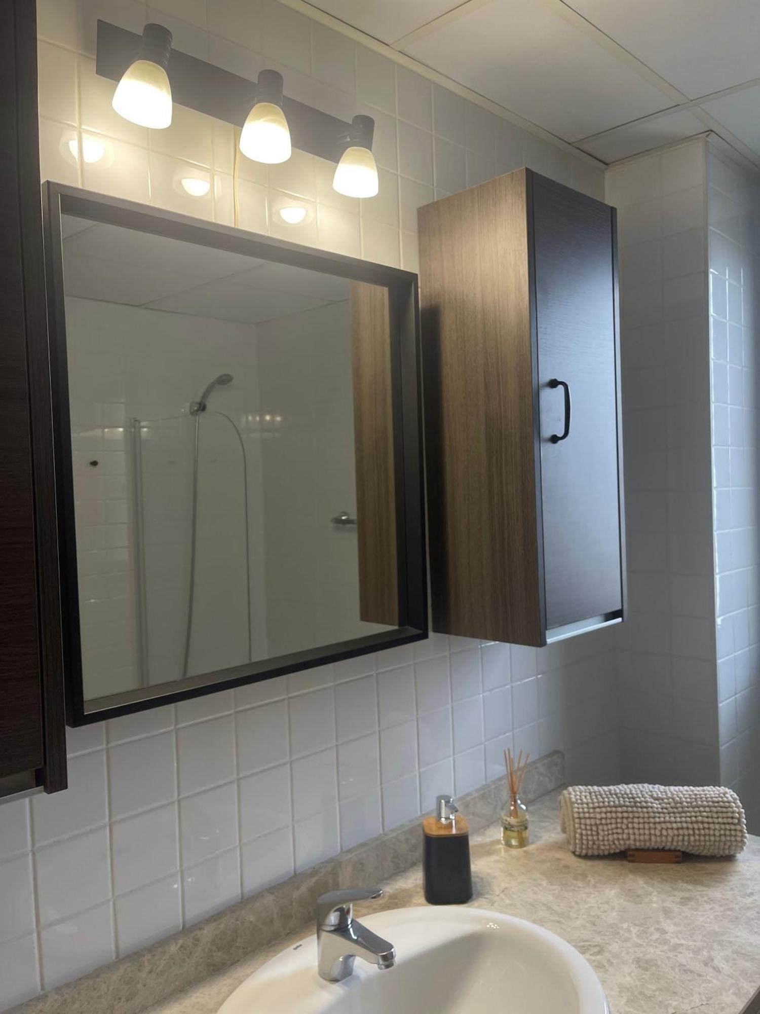 Glass Student-habitacion Doble Privada En Casa Compartida-uebica2 Homestay *